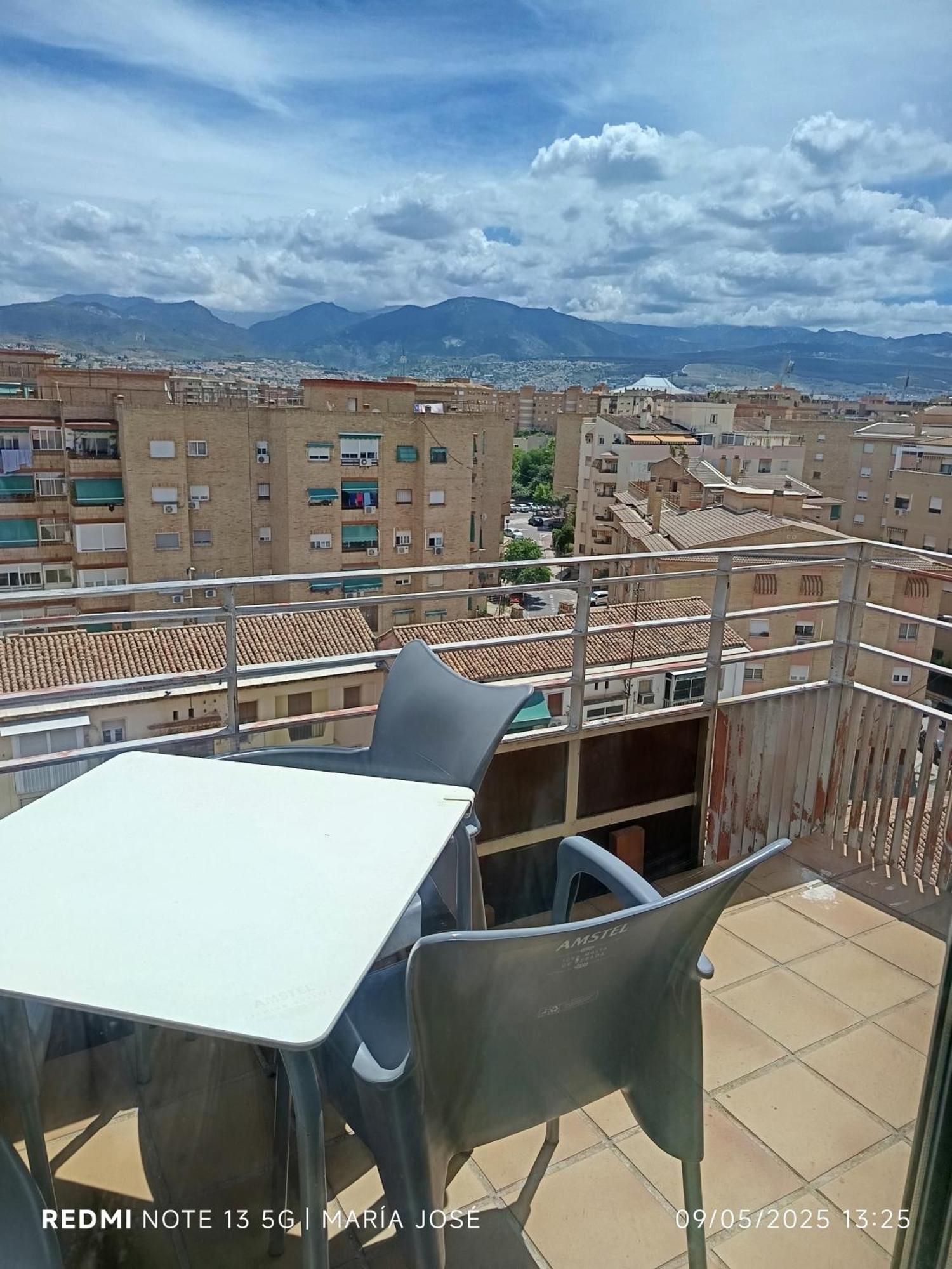 Disfruta Granada,incluso con tu mascota Parking Apartment Bagian luar foto