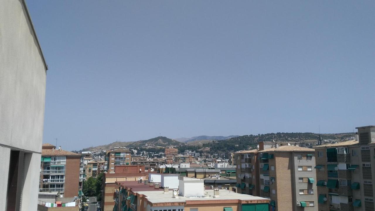 Disfruta Granada,incluso con tu mascota Parking Apartment Bagian luar foto